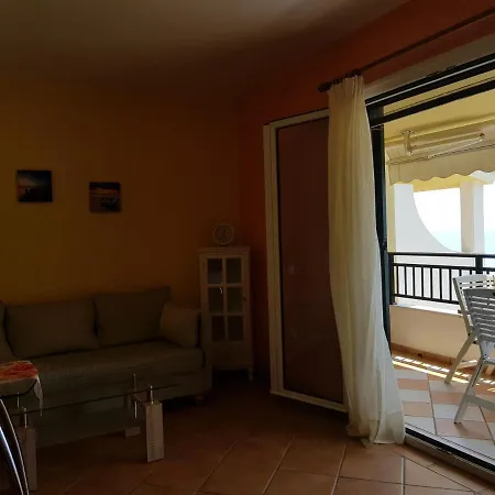 Appartamento Beachfront 2 *